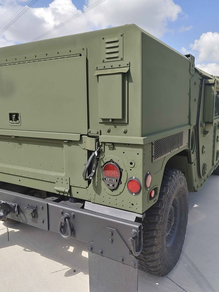 2012 Hummer H1