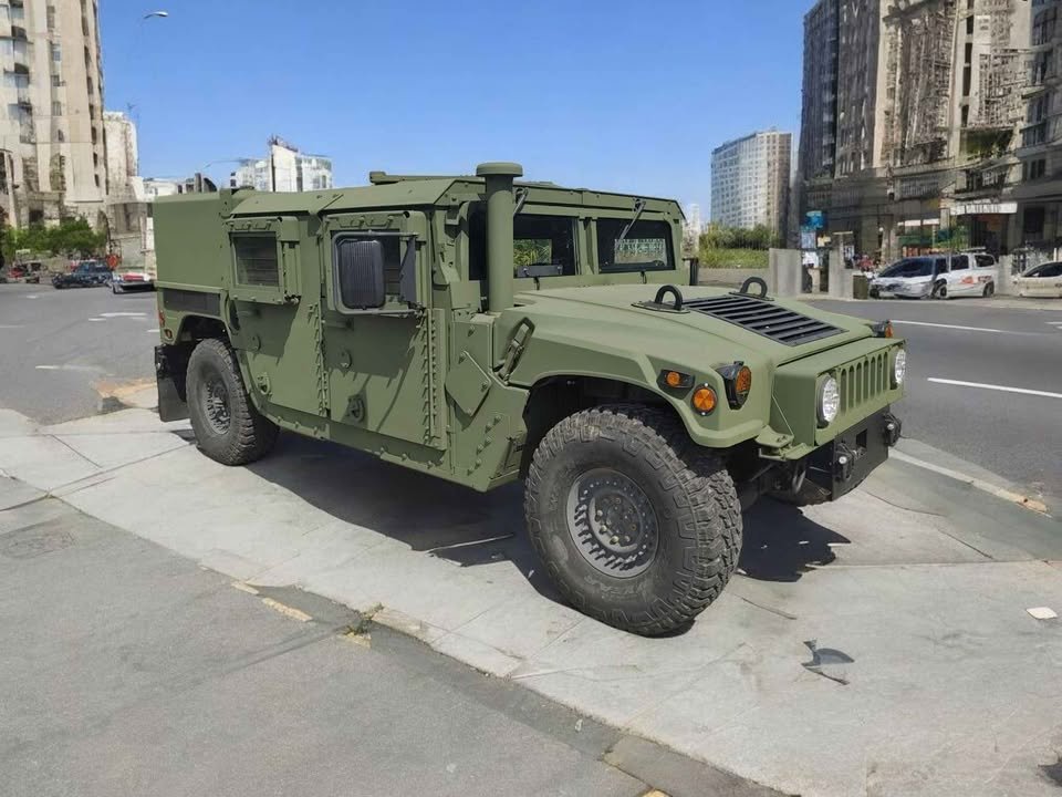 2012 Hummer H1