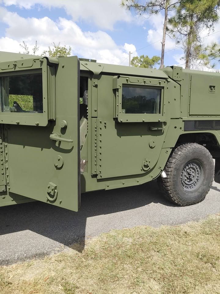 2012 Hummer H1